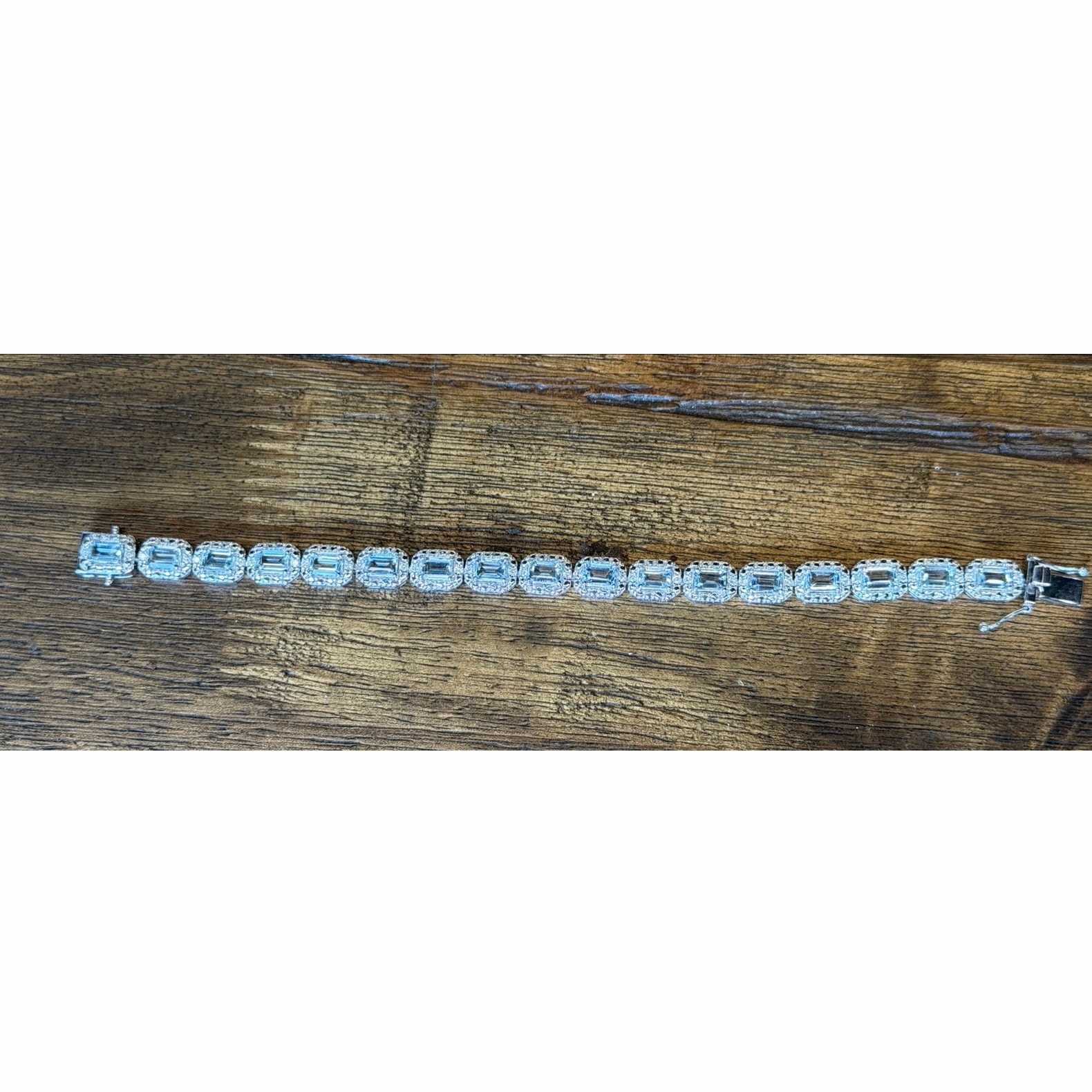 Aquamarine Diamond 925s 7 Bracelet 17 Aquamarines 882 Ct 34 Diamonds 61 Ct Aquamarine Diamond 925s 7 Bracelet 17 Aquamarines 882 Ct 34 Diamonds 61 Ct